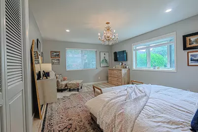 2924 E Robidoux Rd, Sandy, UT 84093 - Photo 34