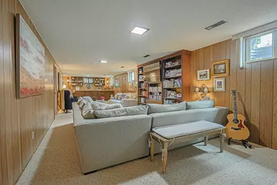 2924 E Robidoux Rd, Sandy, UT 84093 - Photo 48
