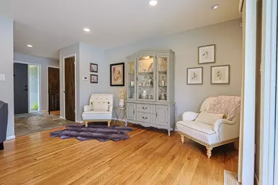 2924 E Robidoux Rd, Sandy, UT 84093 - Photo 30