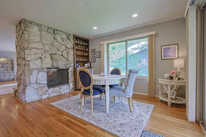 2924 E Robidoux Rd, Sandy, UT 84093 - Photo 32
