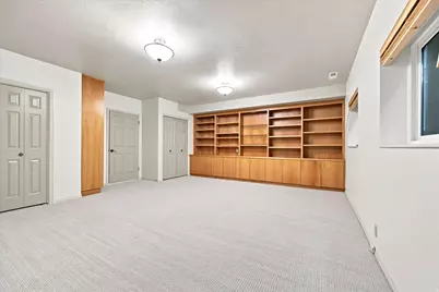 1592 E Federal Heights Dr, Salt Lake City, UT 84103 - Photo 38