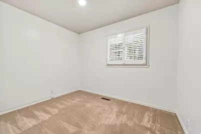 1592 E Federal Heights Dr, Salt Lake City, UT 84103 - Photo 26