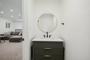 412 W Alta View Dr S, Midvale, UT 84047 - Photo 22