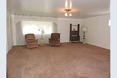 233 S 200 W, Delta, UT 84624 - Photo 6