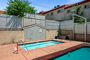 650 N 300 W, Salt Lake City, UT 84103 - Photo 20