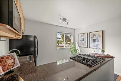 650 N 300 W #249, Salt Lake City, UT 84103 - Photo 12