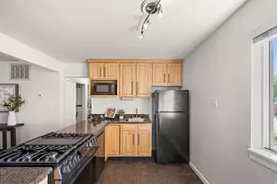 650 N 300 W, Salt Lake City, UT 84103 - Photo 4
