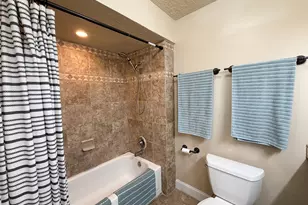 2395 N 1450 E, Layton, UT 84040 - Photo 32