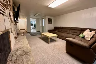 95 E 600 N, Nephi, UT 84648 - Photo 32
