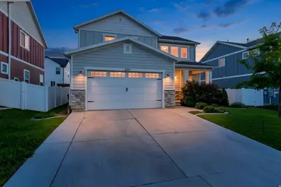 4367 E Golden Oak Ln, Eagle Mountain, UT 84005 - Photo 2