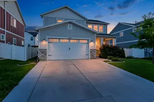 4367 E Golden Oak Ln, Eagle Mountain, UT 84005 - Photo 2
