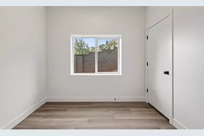 397 E 900 N #3B, Cedar City, UT 84721 - Photo 6