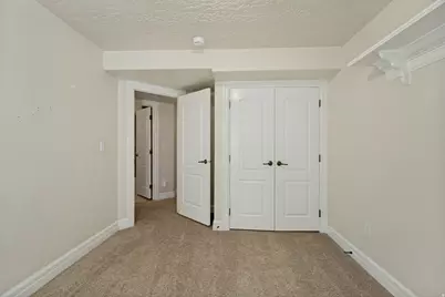 6093 W Heritage Hill Ln, Herriman, UT 84096 - Photo 24