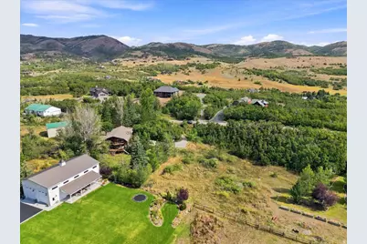 2059 E 5950 N, Eden, UT 84310 - Photo 34