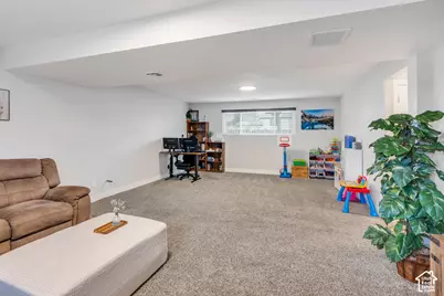 1298 N 725 W, Orem, UT 84057 - Photo 10