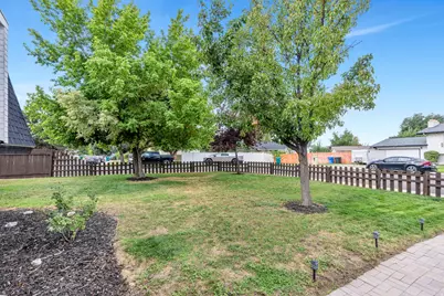 1298 N 725 W, Orem, UT 84057 - Photo 26