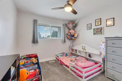 1298 N 725 W, Orem, UT 84057 - Photo 16