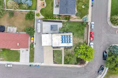 1298 N 725 W, Orem, UT 84057 - Photo 34