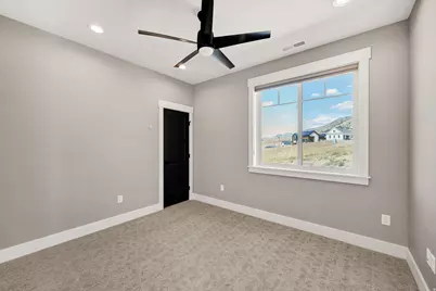 664 E 250 N, Providence, UT 84332 - Photo 62
