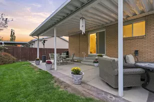1368 Eastpoint Dr, Sandy, UT 84092 - Photo 28