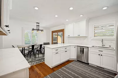 1853 S Laguna Vista Dr, Orem, UT 84058 - Photo 4