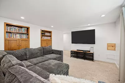1853 S Laguna Vista Dr, Orem, UT 84058 - Photo 28