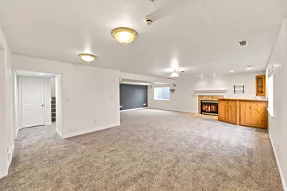 9095 S Corliss Ave, West Jordan, UT 84088 - Photo 24