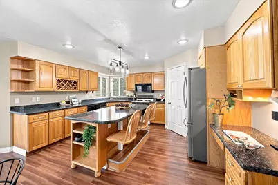 9095 S Corliss Ave, West Jordan, UT 84088 - Photo 10