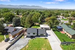 4554 S Willow Rd, Holladay, UT 84124 - Photo 6