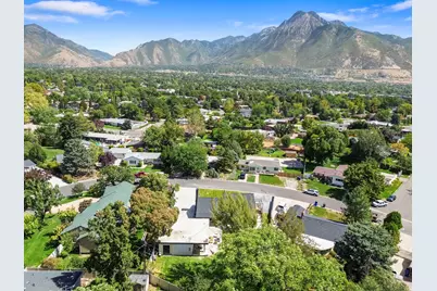 4554 S Willow Rd, Holladay, UT 84124 - Photo 44