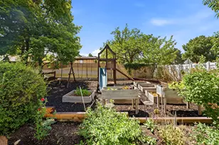 7126 S Griffiths Pl, Cottonwood Heights, UT 84121 - Photo 46