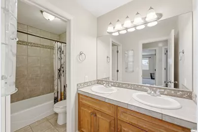 7126 S Griffiths Pl, Cottonwood Heights, UT 84121 - Photo 30