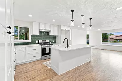 6978 S 2700 W, West Jordan, UT 84084 - Photo 22
