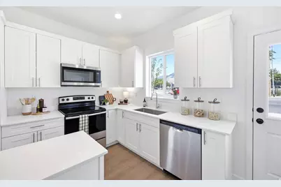 1127 S 1200 W #4, Ogden, UT 84404 - Photo 12