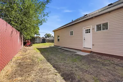 335 30th St, Ogden, UT 84401 - Photo 16