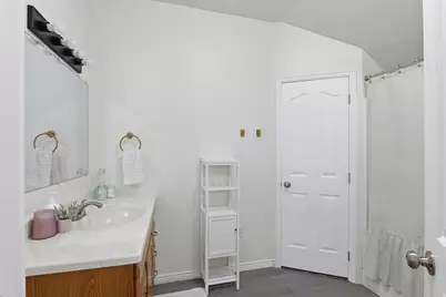 3169 S Rendezvous Way W, West Valley, UT 84120 - Photo 26