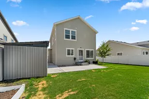 1571 E Erickson Ln, Eagle Mountain, UT 84005 - Photo 38