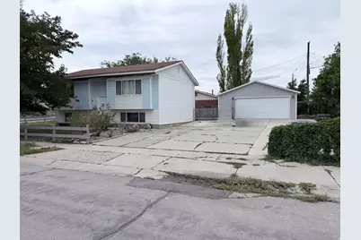 7713 W 3210 S, Magna, UT 84044 - Photo 2