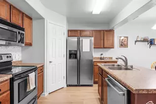 1683 E Bullfrog Dr, Spanish Fork, UT 84660 - Photo 8