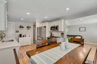 48 W Moon Ridge Dr, Murray, UT 84107 - Photo 10