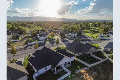 5836 N Glenpoint Dr, Stansbury Park, UT 84074 - Photo 34