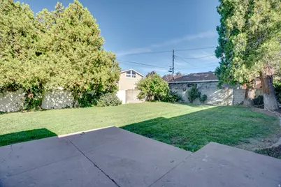 843 N 75 E, Orem, UT 84057 - Photo 28
