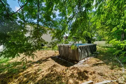 2391 W 2120 N, Clinton, UT 84015 - Photo 10