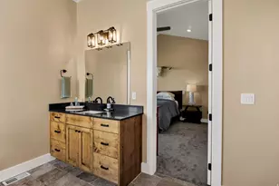 1430 W 6710 S, Hyrum, UT 84319 - Photo 30