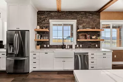 1430 W 6710 S, Hyrum, UT 84319 - Photo 14