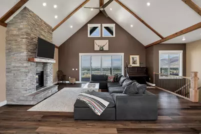 1430 W 6710 S, Hyrum, UT 84319 - Photo 8