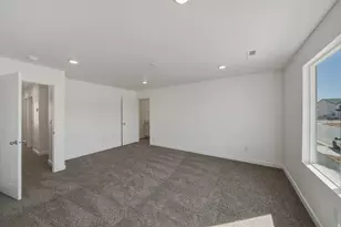 2261 S Wolverine Way, Washington, UT 84780 - Photo 34