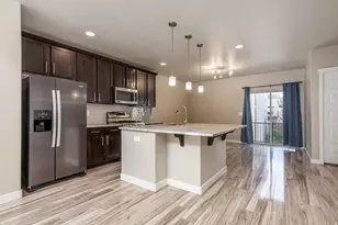 22 W Tytus Dr S, Murray, UT 84107 - Photo 6