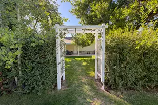 3104 S 800 W, Nibley, UT 84321 - Photo 32