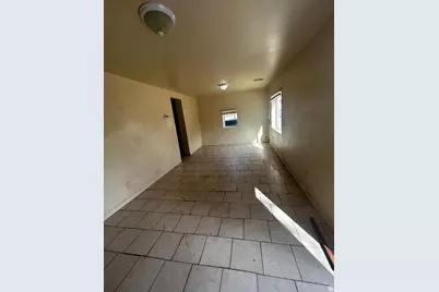 870 W Ellis St, Ogden, UT 84401 - Photo 6